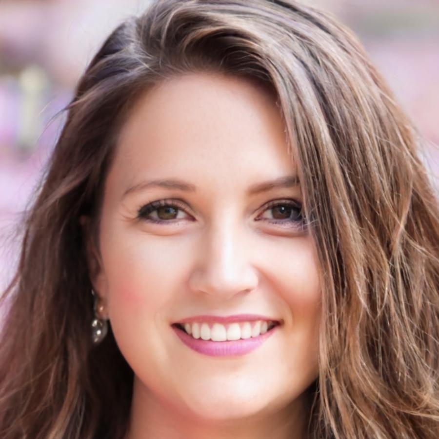 Siobhan Threlfall headshot