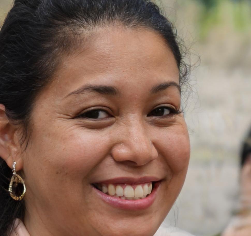 Elspeth Drummond professional headshot